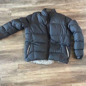 Macpac Men's Puffer Jacket in Charcoal Gray